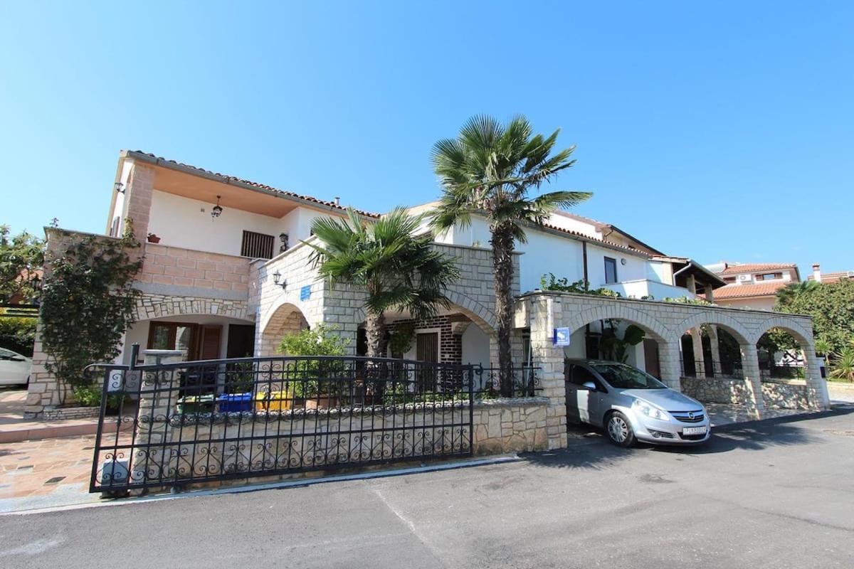 Guest House Licul Rovinj Exterior photo